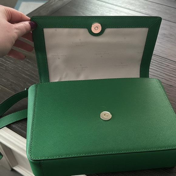 Kate Spade Kelly Green crossbody - Picture 2 of 6